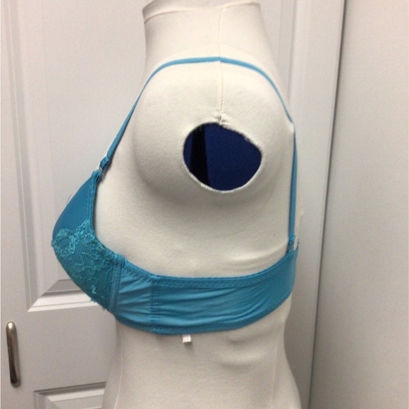 Mamia Women’s 1/2 Lace Front Cup Padded Bra, Blue, size 40C - Picture 8 of 9